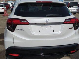 2018 Honda Vezel I Рестайлинг, белый, 2246000 рублей, вид 3