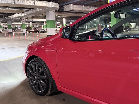 2011 Kia Cerato Koup II, красный