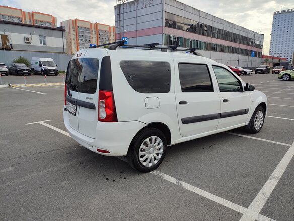 2017 Lada (ВАЗ) Largus I, белый, 585000 рублей - вид 5
