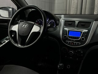2011 Hyundai Solaris I, серый, 549900 рублей, вид 5
