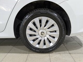 2021 Skoda Octavia IV (A8), белый, 2100000 рублей, вид 5
