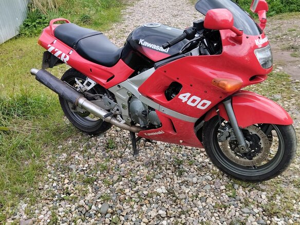 2000 Kawasaki ZZR 400, красный, 170000 рублей - вид 4