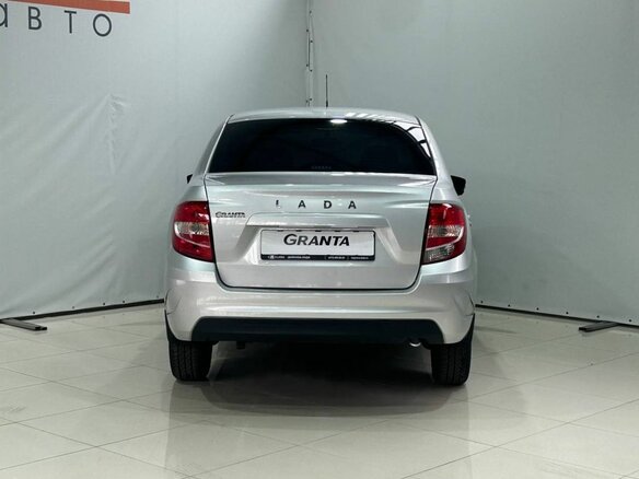 2026 Lada (ВАЗ) Granta I Рестайлинг, серебристый, 1130000 рублей - вид 5