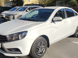 2017 Lada (ВАЗ) Vesta CNG I, белый, 900000 рублей, вид 2