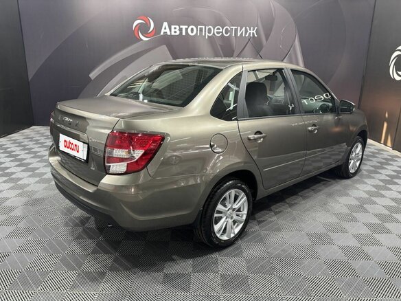2026 Lada (ВАЗ) Granta I Рестайлинг, коричневый - вид 4