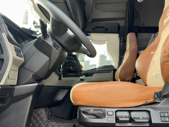 2022 MAN TGX, синий, 11700000 рублей - вид 11