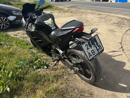 2013 Kawasaki Ninja 300, чёрный, 350000 рублей, вид 3