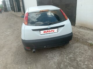 2002 Ford Focus I Рестайлинг, белый, 200000 рублей, вид 3