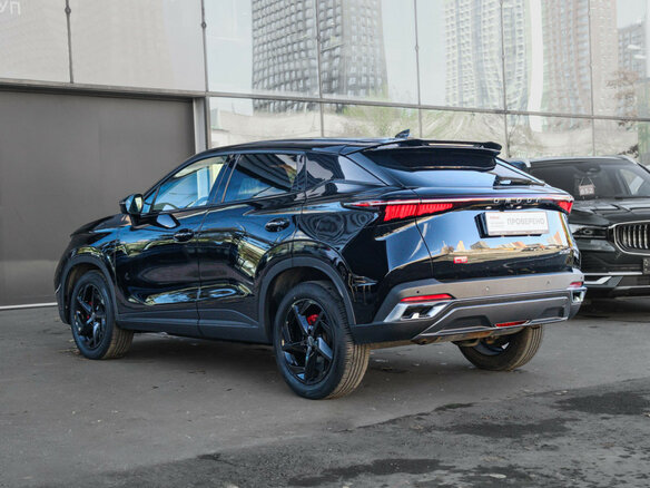 2023 Omoda C5 I, чёрный, 1750000 рублей - вид 5