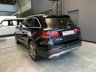 2020 Mercedes-Benz GLC 200 I (X253) Рестайлинг, чёрный, 3855000 рублей, вид 2