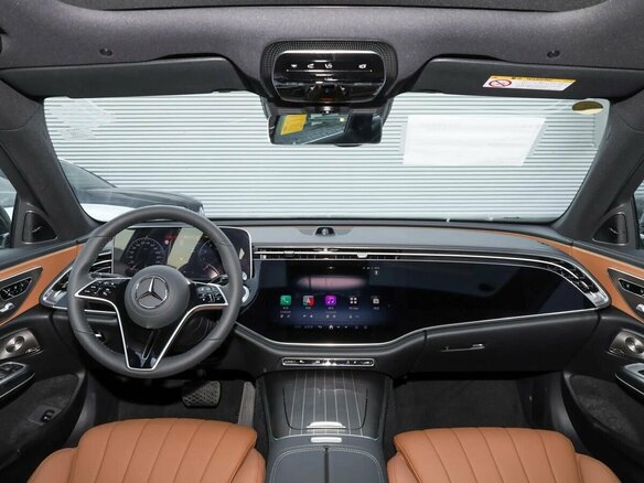 2025 Mercedes-Benz E-Класс 300 VI (W214, S214), чёрный, 9750000 рублей - вид 9