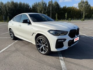 2021 BMW X6 40d III (G06), белый, 8500000 рублей, вид 1