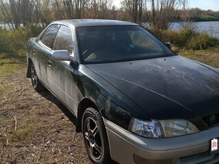 1995 Toyota Vista IV (V40), зелёный, 150000 рублей, вид 1