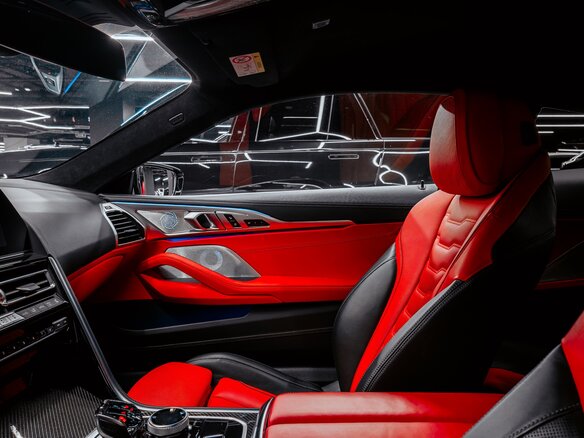 2021 BMW 8 серии M850i xDrive II (G14/G15/G16), серый, 9500000 рублей - вид 19