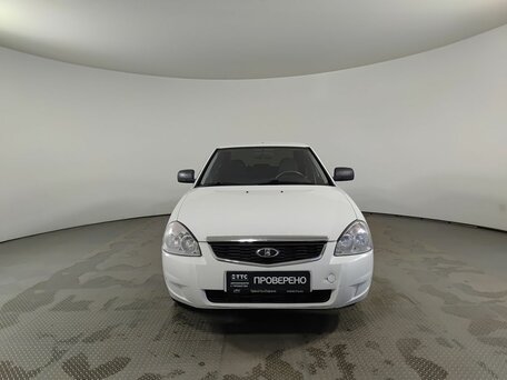 2018 Lada (ВАЗ) Priora I Рестайлинг, белый, 470000 рублей, вид 2