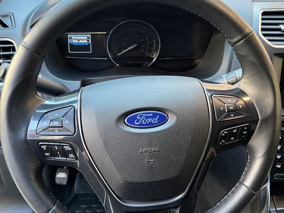2019 Ford Explorer V Рестайлинг 2, серый, 3500000 рублей - вид 6