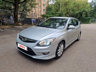 2010 Hyundai i30 I Рестайлинг, серебристый, 1300000 рублей, вид 1