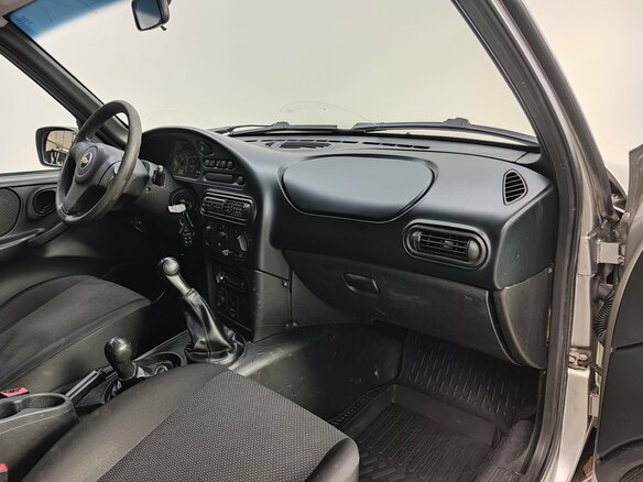 2016 Chevrolet Niva I Рестайлинг, серый, 630000 рублей - вид 18