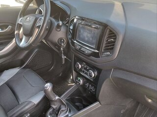 2018 Lada (ВАЗ) XRAY Cross I, белый, 1050000 рублей, вид 5