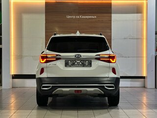 2020 Kia Seltos I, белый, 2129990 рублей, вид 5