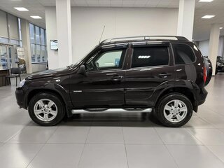 2014 Chevrolet Niva I Рестайлинг, коричневый, 655000 рублей, вид 2