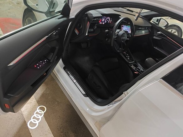 2023 Audi A3 40 TFSI IV (8Y), белый, 3490000 рублей - вид 7