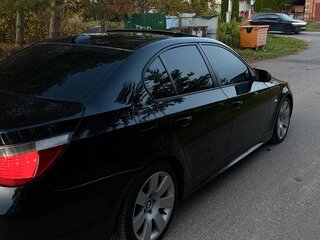 2006 BMW 5 серии 530i V (E60/E61), чёрный, 1100000 рублей, вид 4