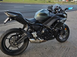 2024 Kawasaki Ninja 650, зелёный, 710000 рублей, вид 4