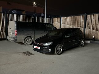 2012 Volkswagen Golf GTI VI, чёрный, 1325000 рублей, вид 4