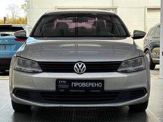 2014 Volkswagen Jetta VI Рестайлинг, серебристый, 1155000 рублей, вид 2