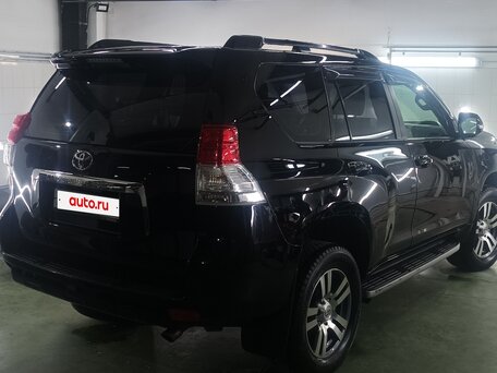 2013 Toyota Land Cruiser Prado 150 Series, чёрный, 2999000 рублей, вид 2