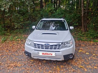 2011 Subaru Forester III Рестайлинг, белый, 2100000 рублей, вид 2