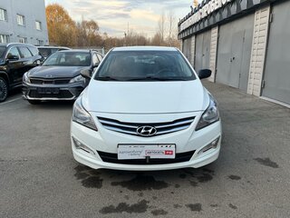 2016 Hyundai Solaris I Рестайлинг, белый, 813741 рублей, вид 2