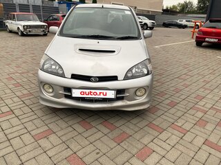 2003 Daihatsu YRV I Рестайлинг, серебристый, 450000 рублей, вид 2