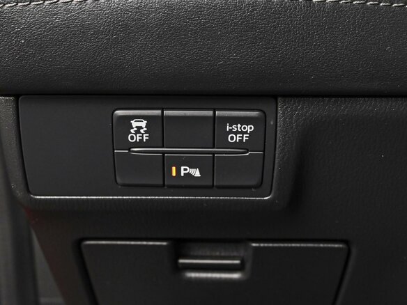 2018 Mazda 6 Atenza III (GJ) Рестайлинг 2, красный, 2098000 рублей - вид 19