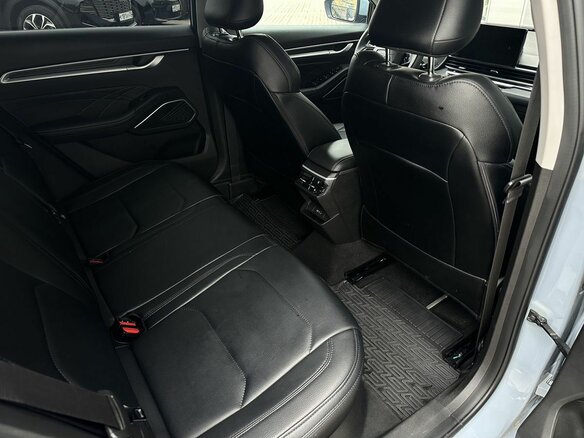 2024 Geely Emgrand II, серый, 1389000 рублей - вид 13