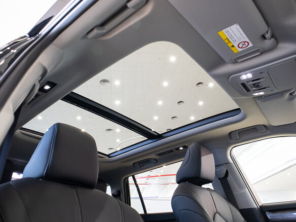 2026 Toyota Highlander IV (XU70), чёрный, 5690000 рублей - вид 17