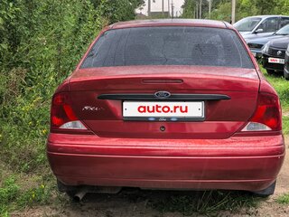 2001 Ford Focus I (North America), красный, 145000 рублей, вид 4