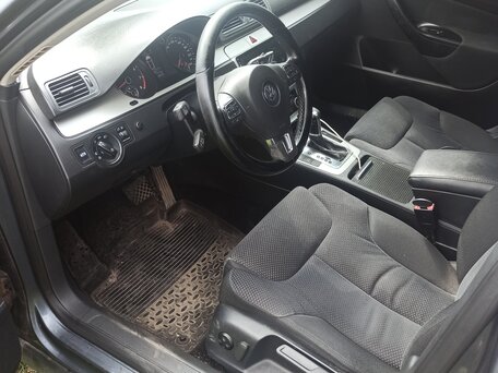 2009 Volkswagen Passat B6, серый, 630000 рублей, вид 4