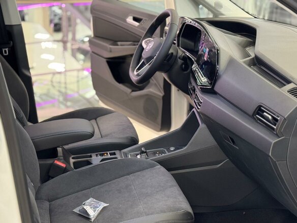 2025 Volkswagen Caddy Maxi V, белый, 5690000 рублей - вид 6