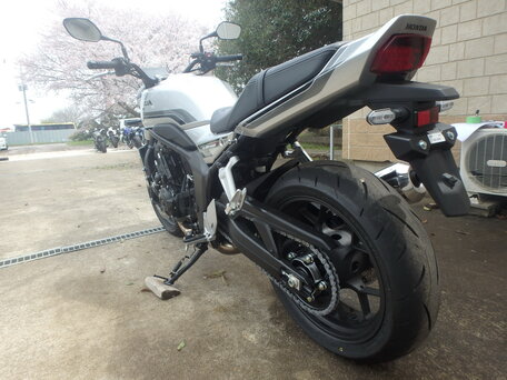 2026 Honda CB 1000F, серебристый, 1600000 рублей, вид 5