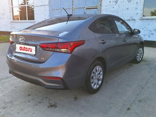 2019 Hyundai Solaris II, серый, 1400000 рублей, вид 2