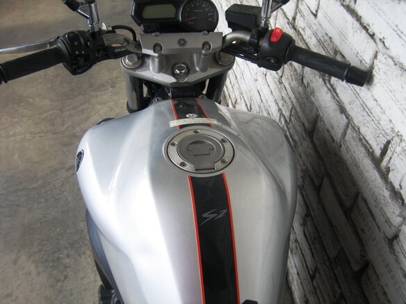 2009 Yamaha FZ6, серый, 430000 рублей - вид 14