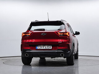 2022 Chevrolet TrailBlazer III, пурпурный, 1650000 рублей, вид 4