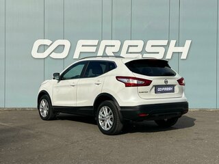 2017 Nissan Qashqai II, белый, 1675000 рублей, вид 2