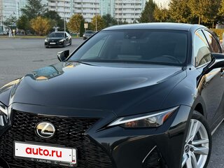 2021 Lexus IS 300 III Рестайлинг 2, чёрный, 4300000 рублей, вид 3