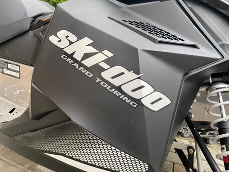 2011 BRP Ski-Doo Grand Touring 600, чёрный, 1150000 рублей, вид 4
