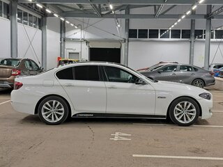 2014 BMW 5 серии Long 520Li VI (F10/F11/F07) Рестайлинг, белый, 1670000 рублей, вид 4