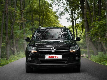 2012 Volkswagen Tiguan I Рестайлинг, чёрный, 1100000 рублей, вид 2