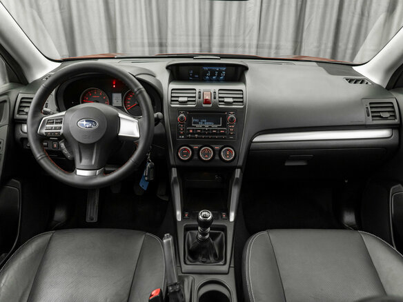 2013 Subaru Forester IV, красный - вид 7